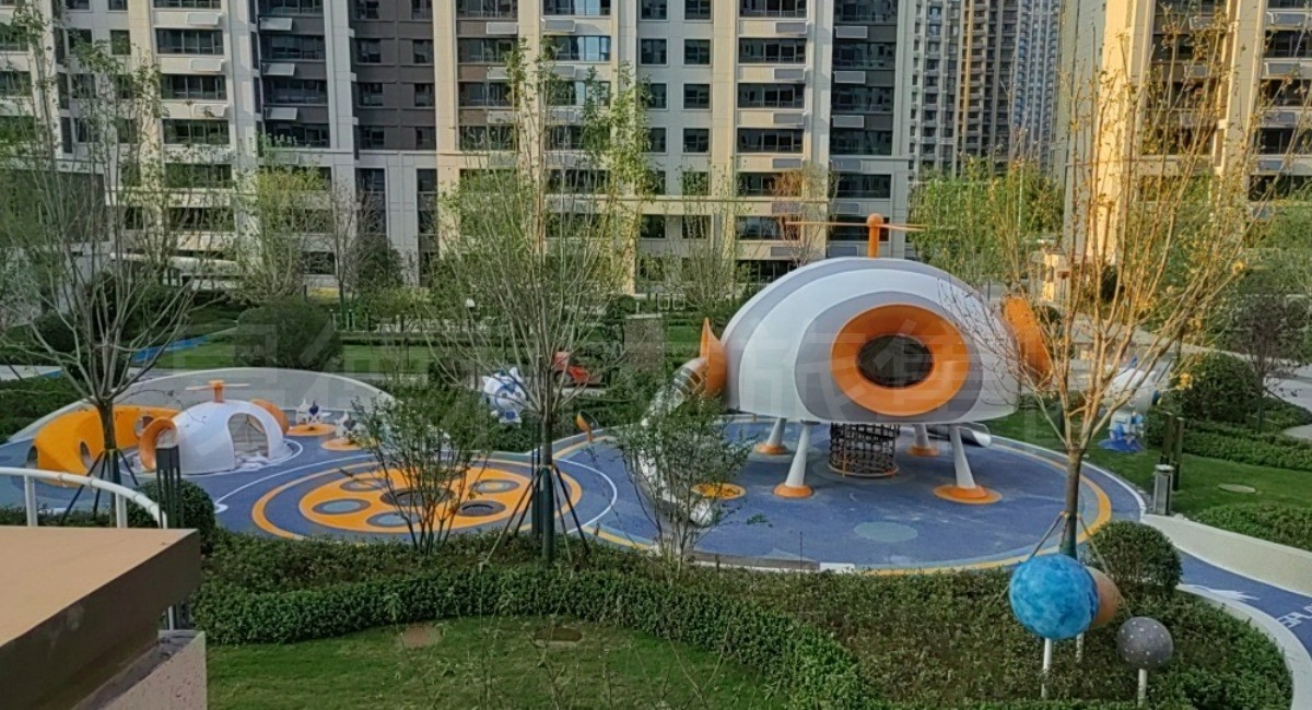 小区儿童游乐设备